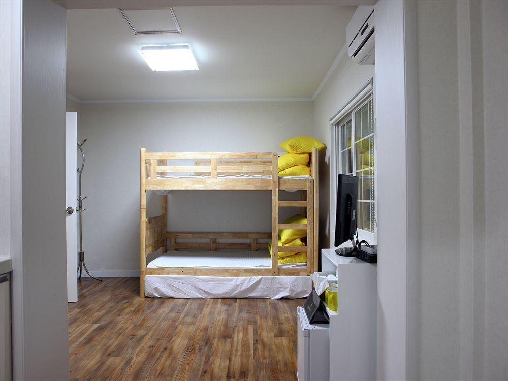 24 Guesthouse Namsan Garden Séoul Extérieur photo